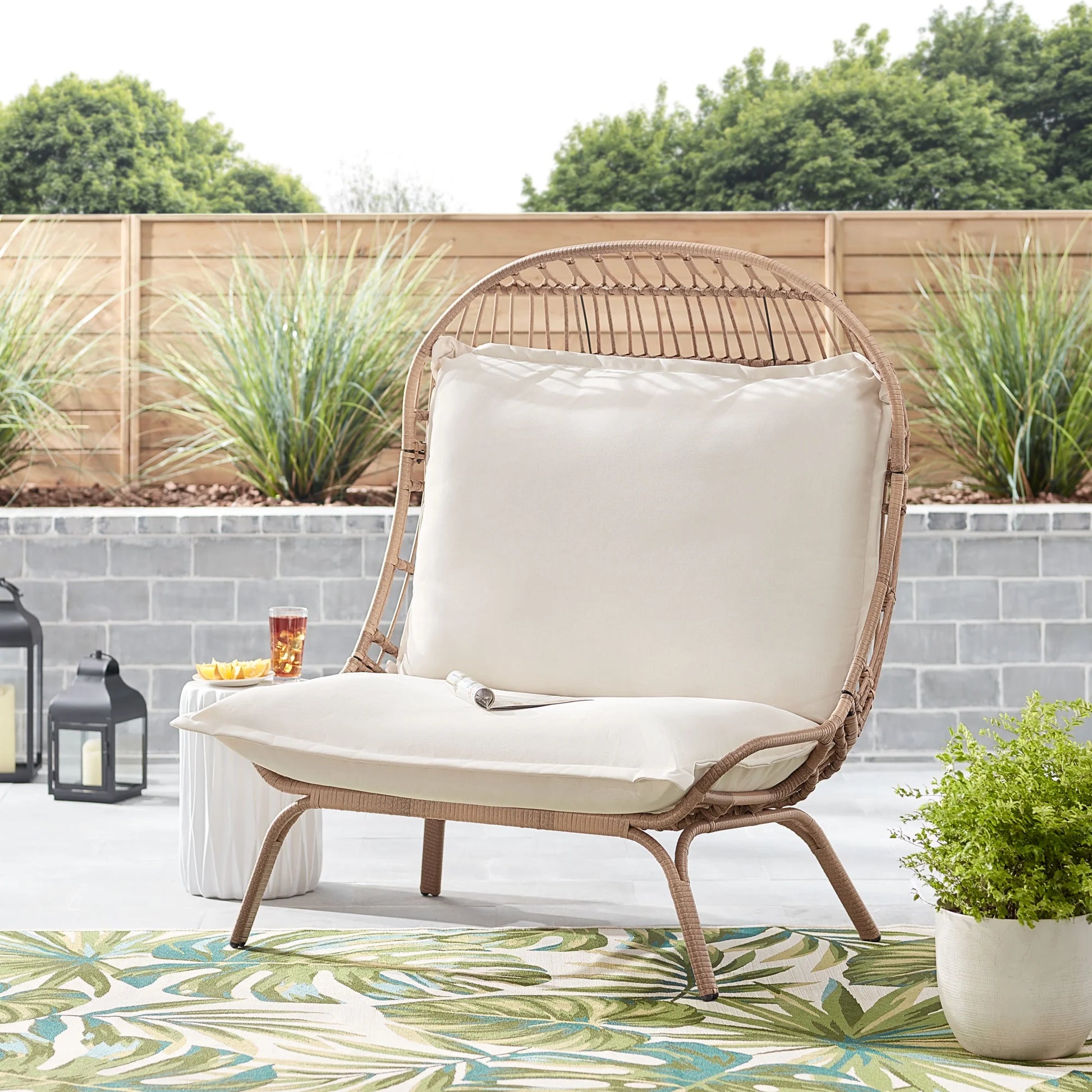 Willow Sage Outdoor Wicker Patio Cuddle Chair, Brown