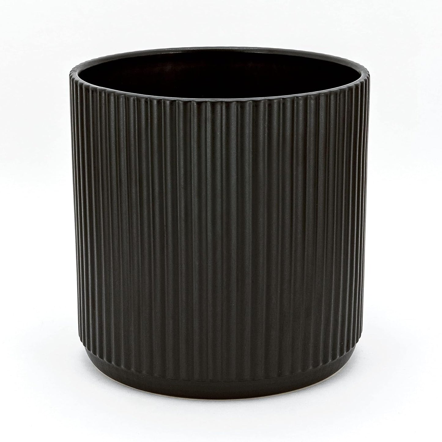 Fluted Ceramic Round Planter - Perfect for Indoor and Outdoor Décor