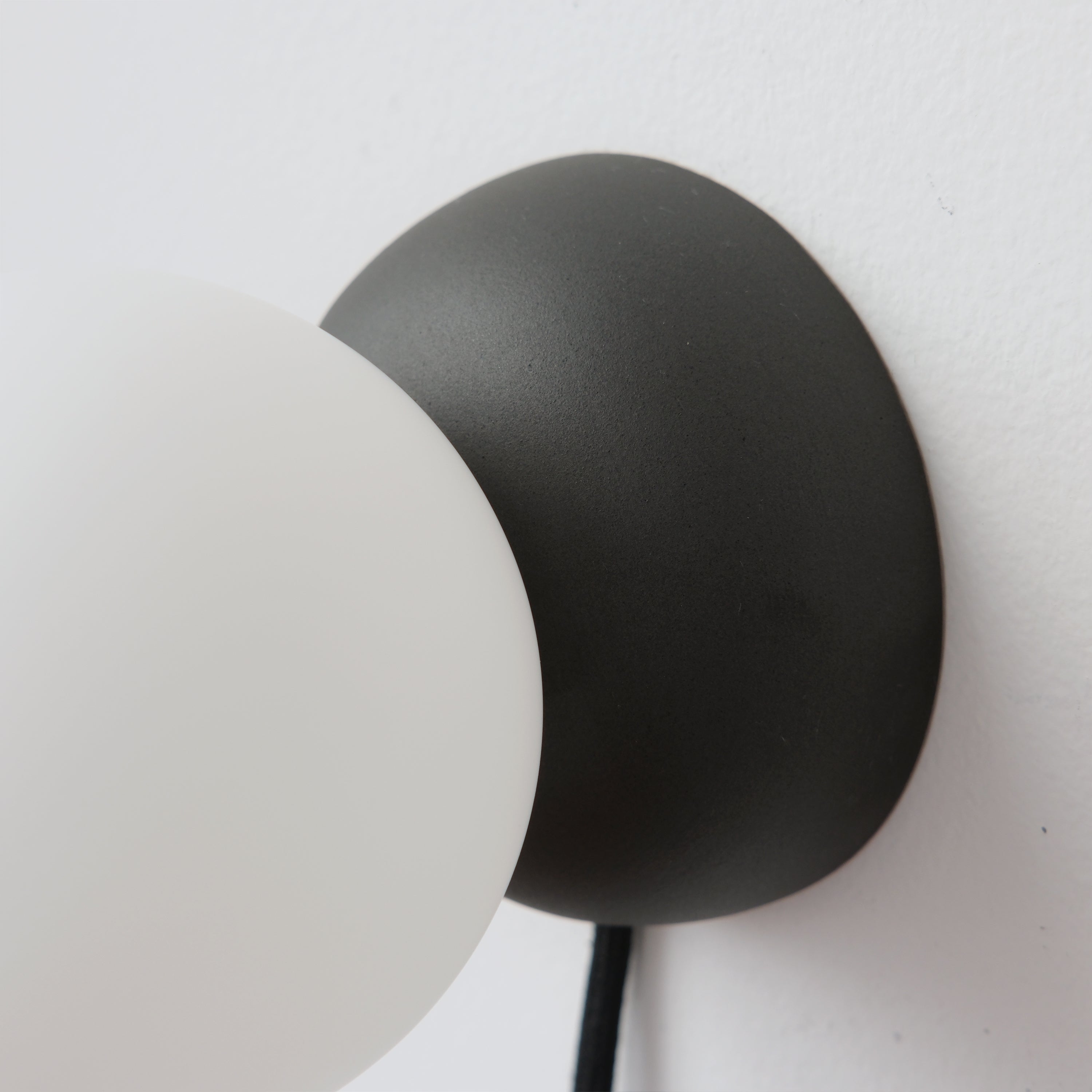 Monroe Sconce