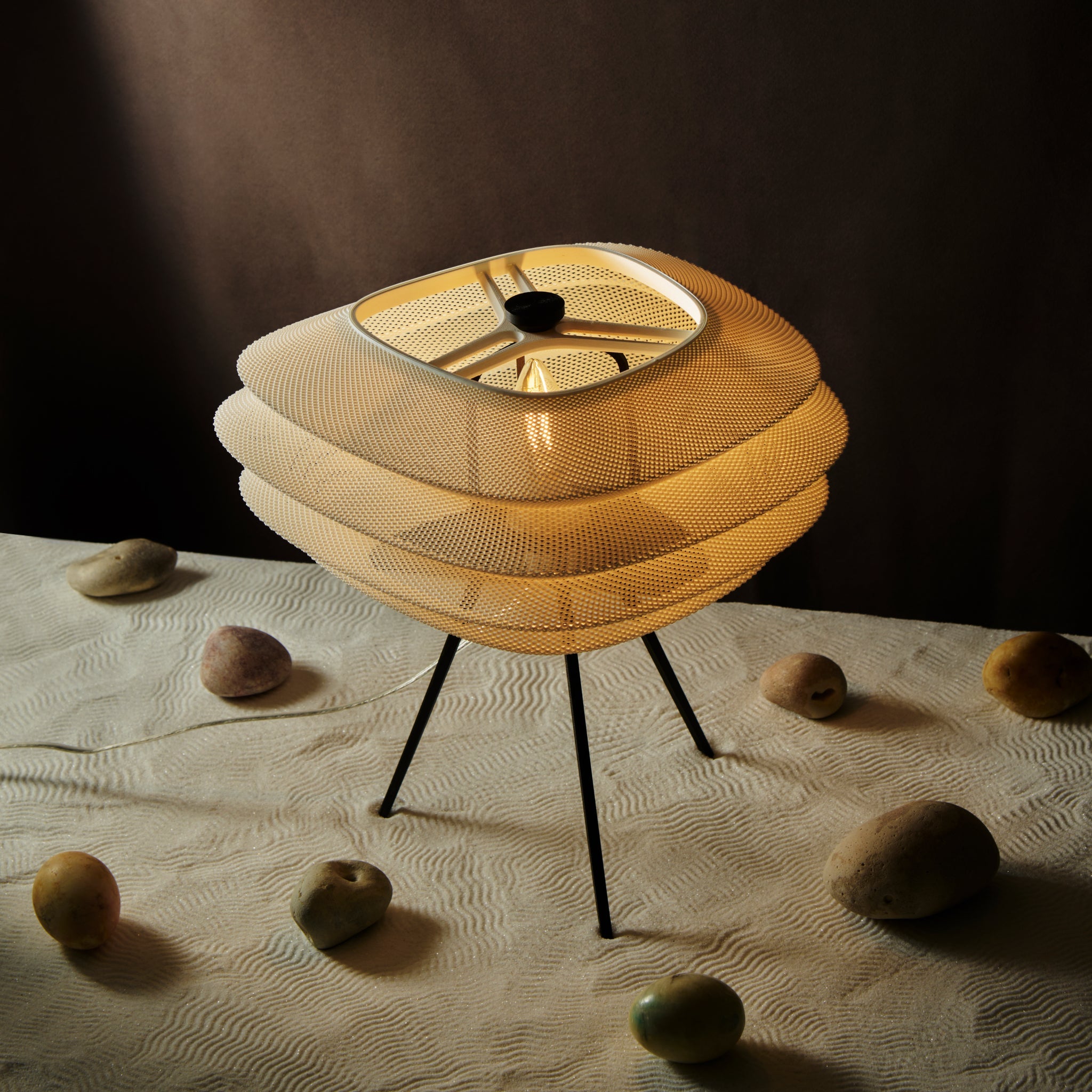 CS.01  – Arcas Table Lamp