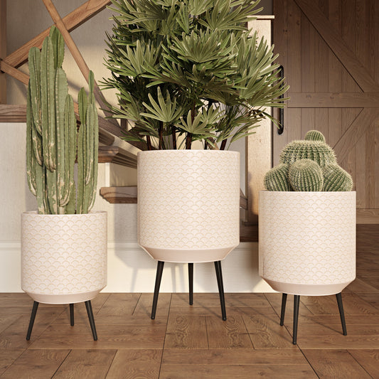 Metal Avery Modern Planters (Set of 3)