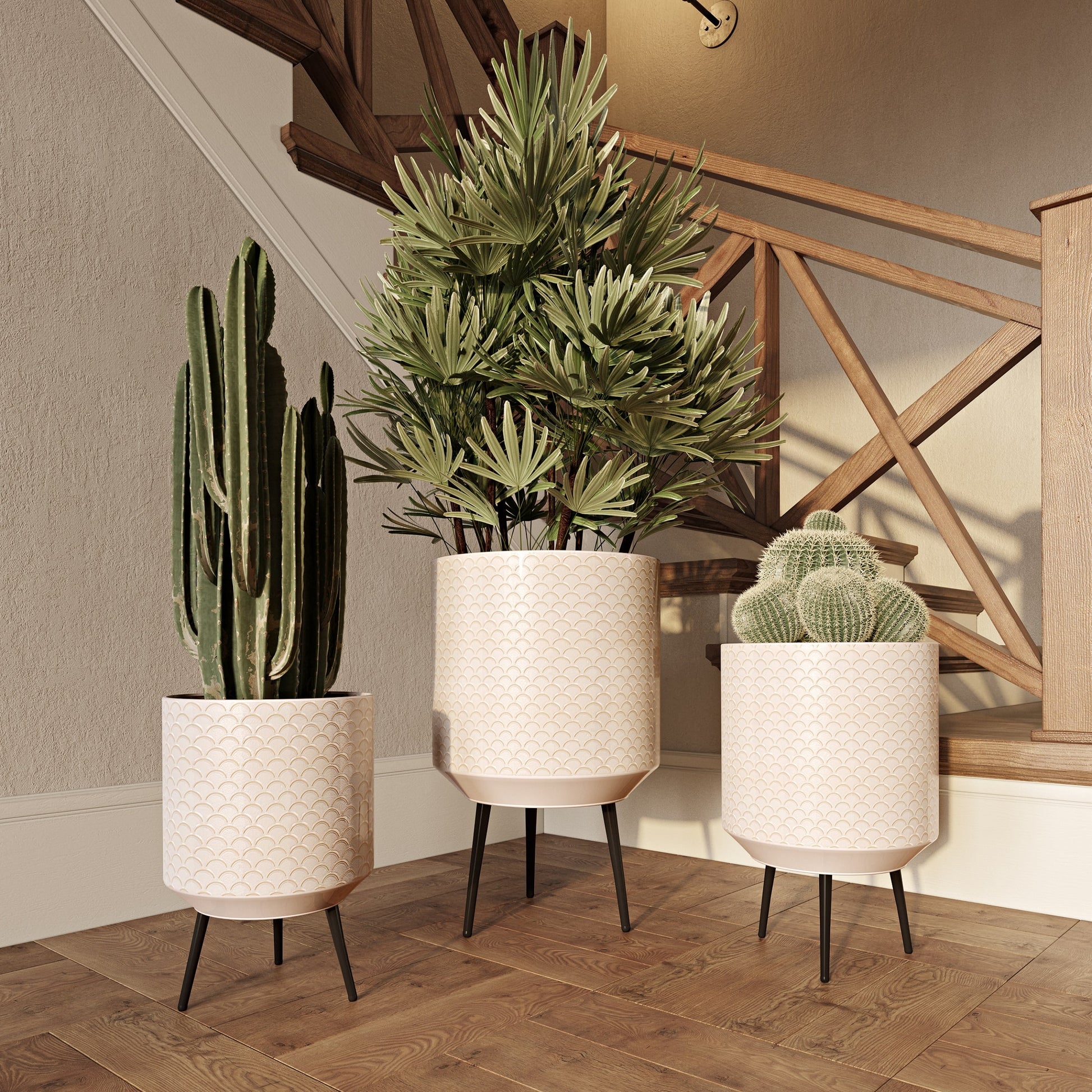 Metal Avery Modern Planters (Set of 3)