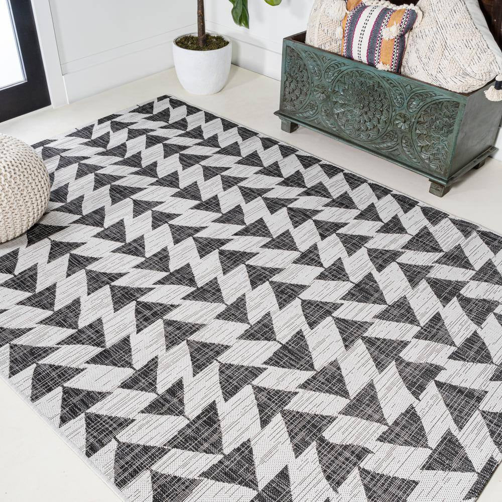 Andratx Ivory/Black 5 Ft. X 8 Ft. Modern Tribal Geometric Indoor/Outdoor Area Rug