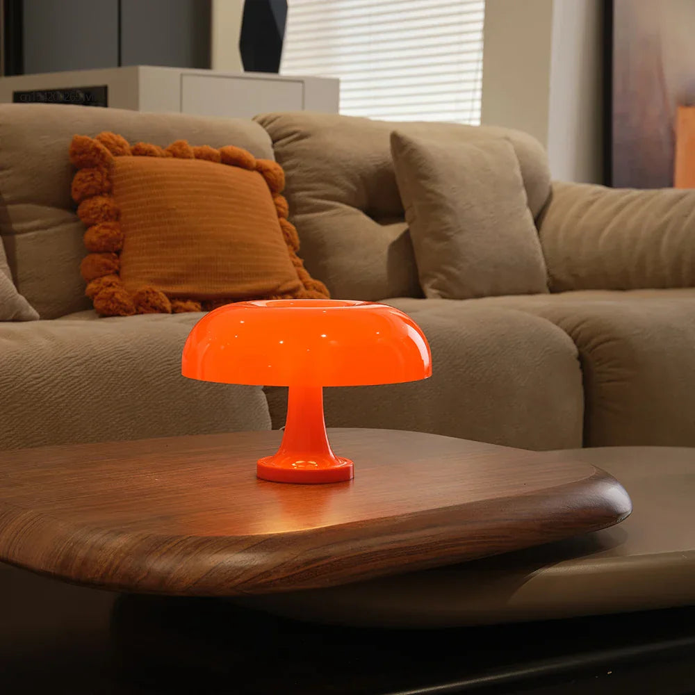 Mushroom table lamp