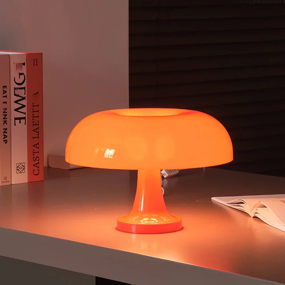 Mushroom table lamp